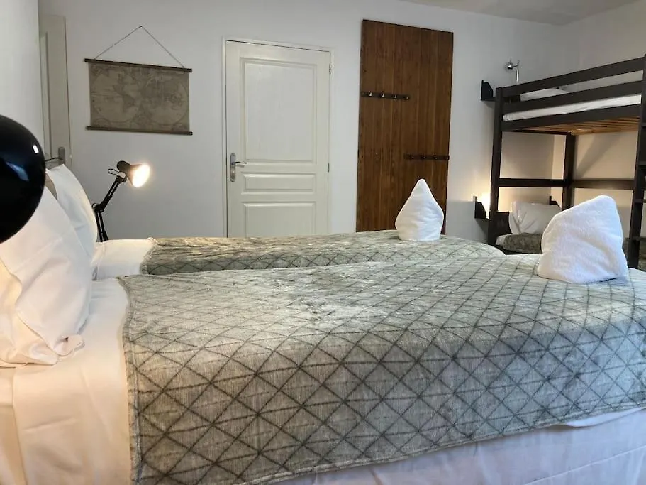 Gite 5 Chambres Piscine Vue Montagne Ordonnaz 別荘
